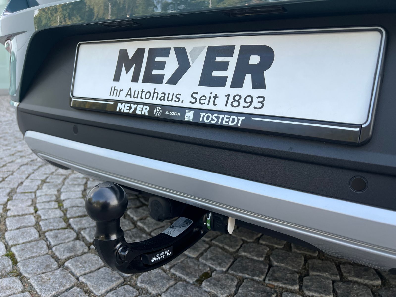 Fahrzeugabbildung Volkswagen T-Roc Cabriolet Style 1.5 TSI DSG *AHK, BlackSty