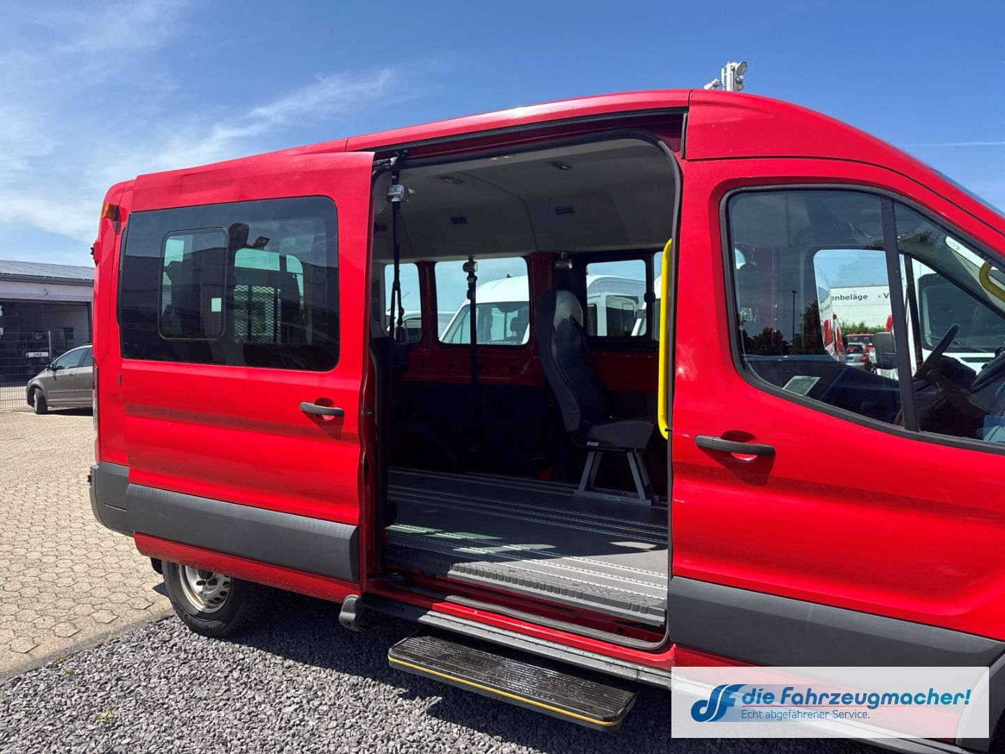Fahrzeugabbildung Ford Transit Kombi 350 L3 Trend 2.2 TDCi DPF *7136 *K