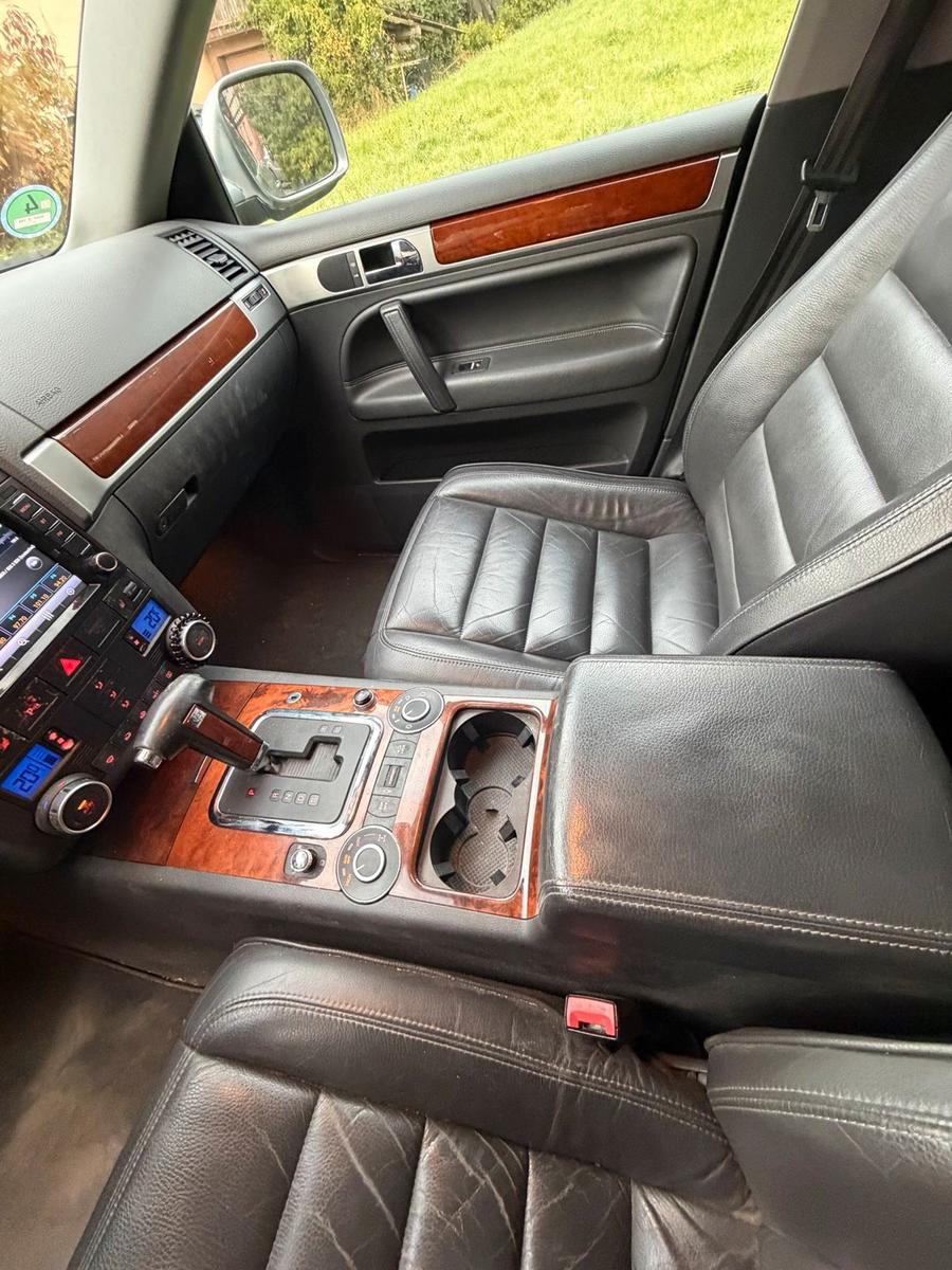 Volkswagen Touareg 2005 — photo 7