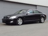 Mercedes-Benz S600L (V12 Motor & Schwarz/Schwarz)