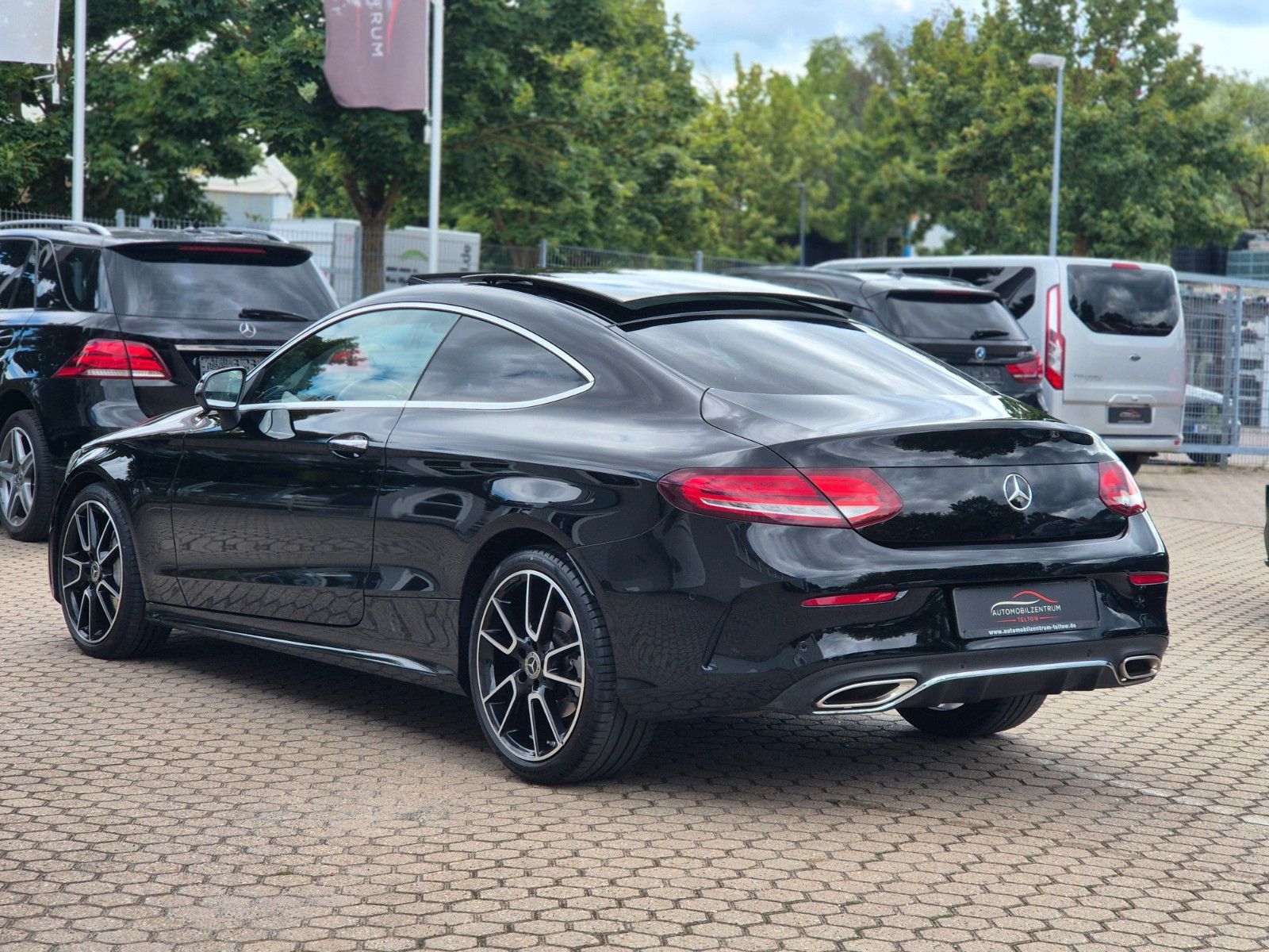 Mercedes-Benz C 300 Coupé 4Matic AMG Line Multibeam Virtual foto 6