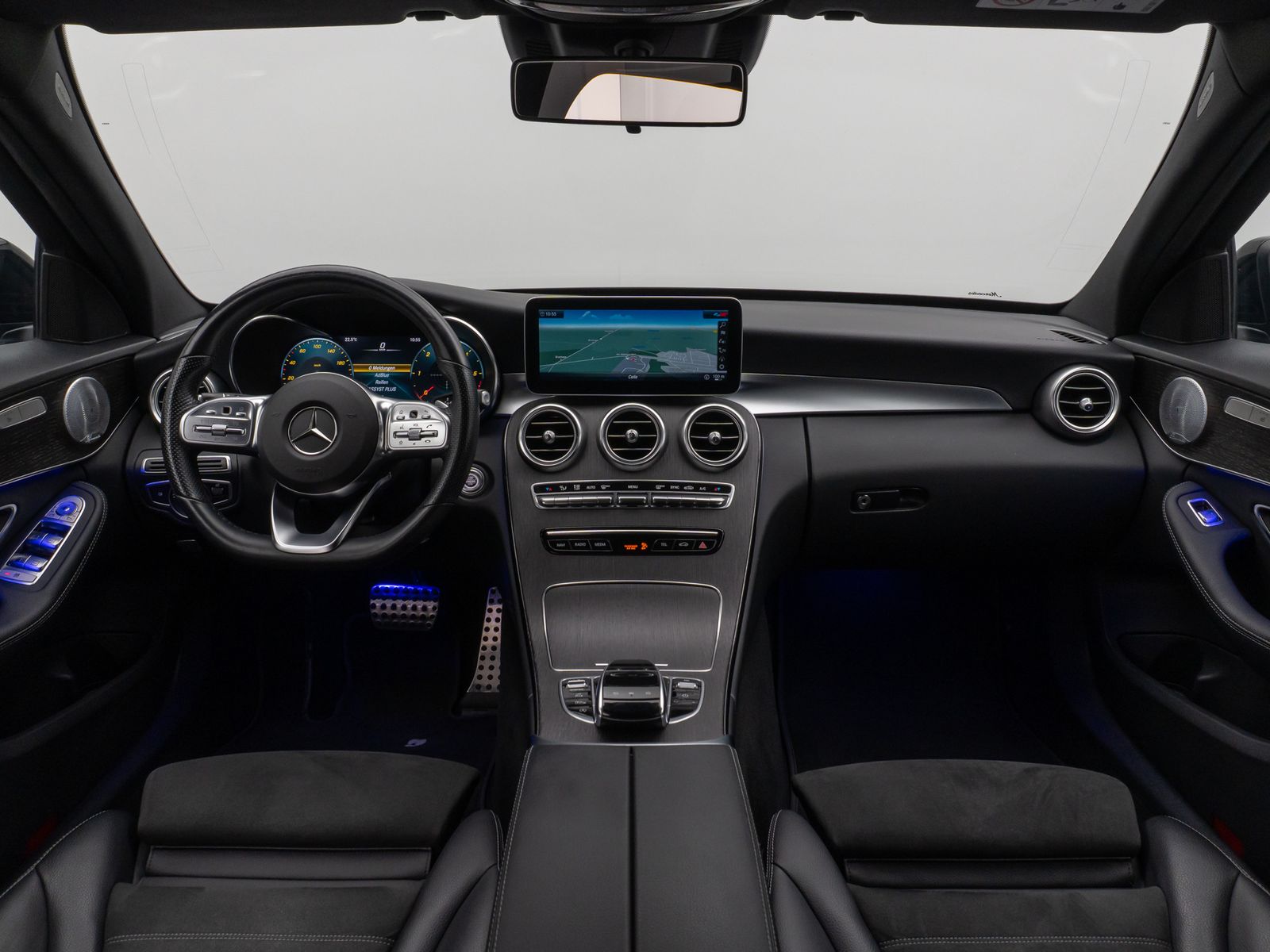 Fahrzeugabbildung Mercedes-Benz C 300d AMG Line 4Matic Kamera Burmester DAB