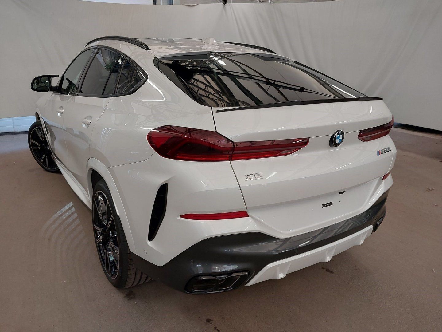 BMW X6 M60 - Bild 3