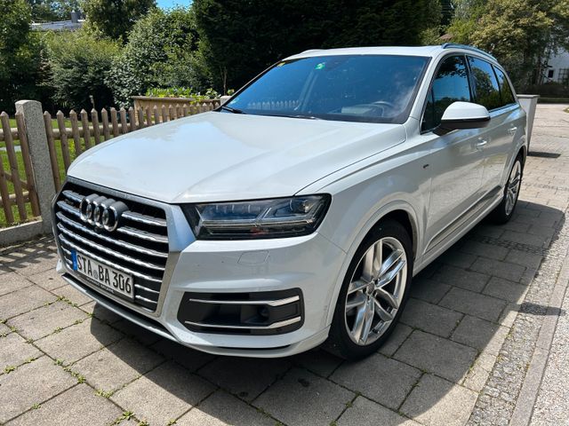 Audi Q7 3.0 TDI Quattro *BOSE*PANO*HEAD-UP*ADAP*8Fach