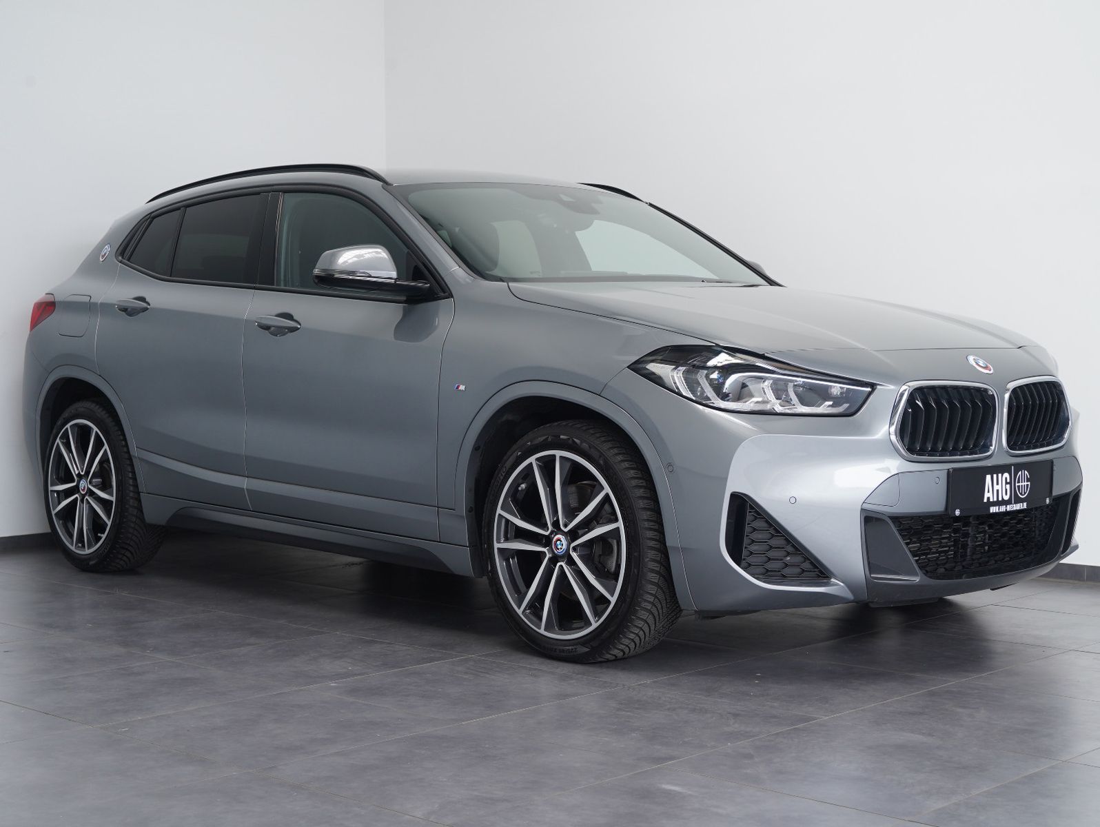 Fahrzeugabbildung BMW X2 sDrive 20 i M Sport LED/HEADUP/KEYLESS/KAMERA