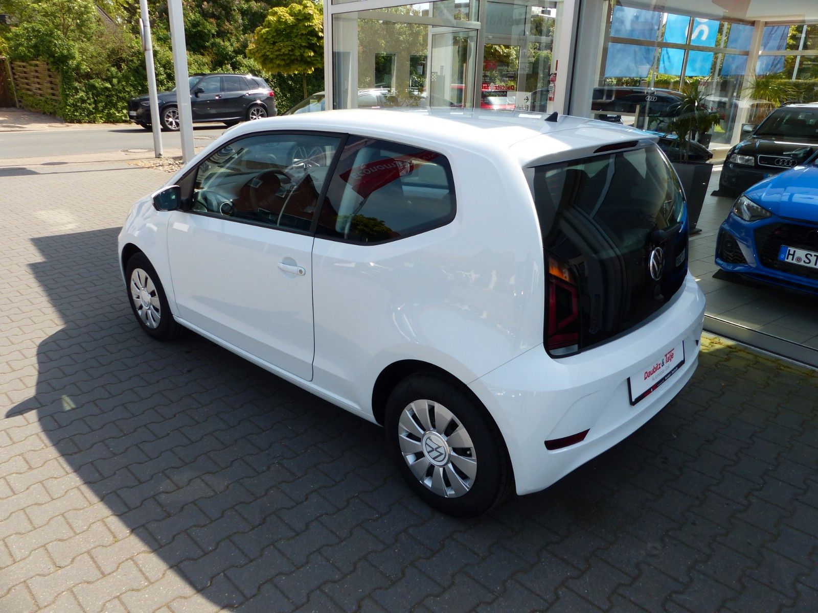 Fahrzeugabbildung Volkswagen up! move 1.o, Klima, Bluetooth,