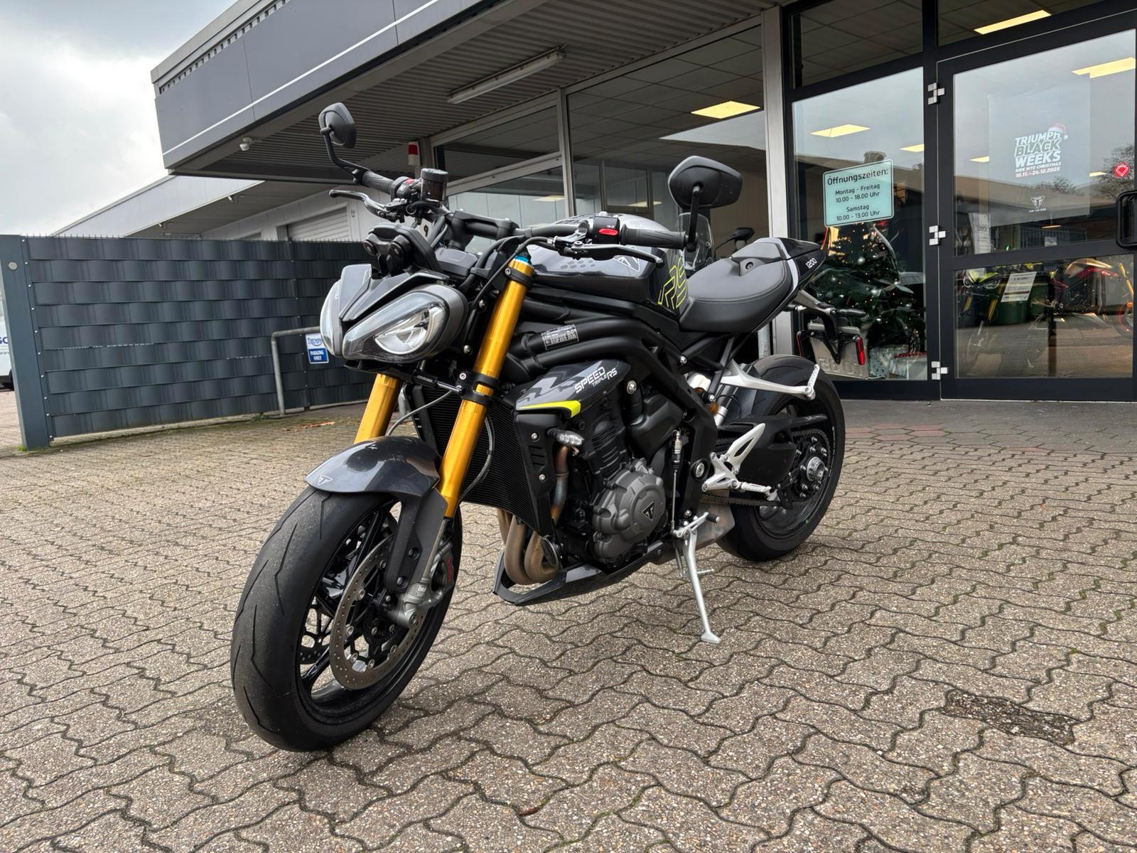 Triumph Speed Triple 1200RS
