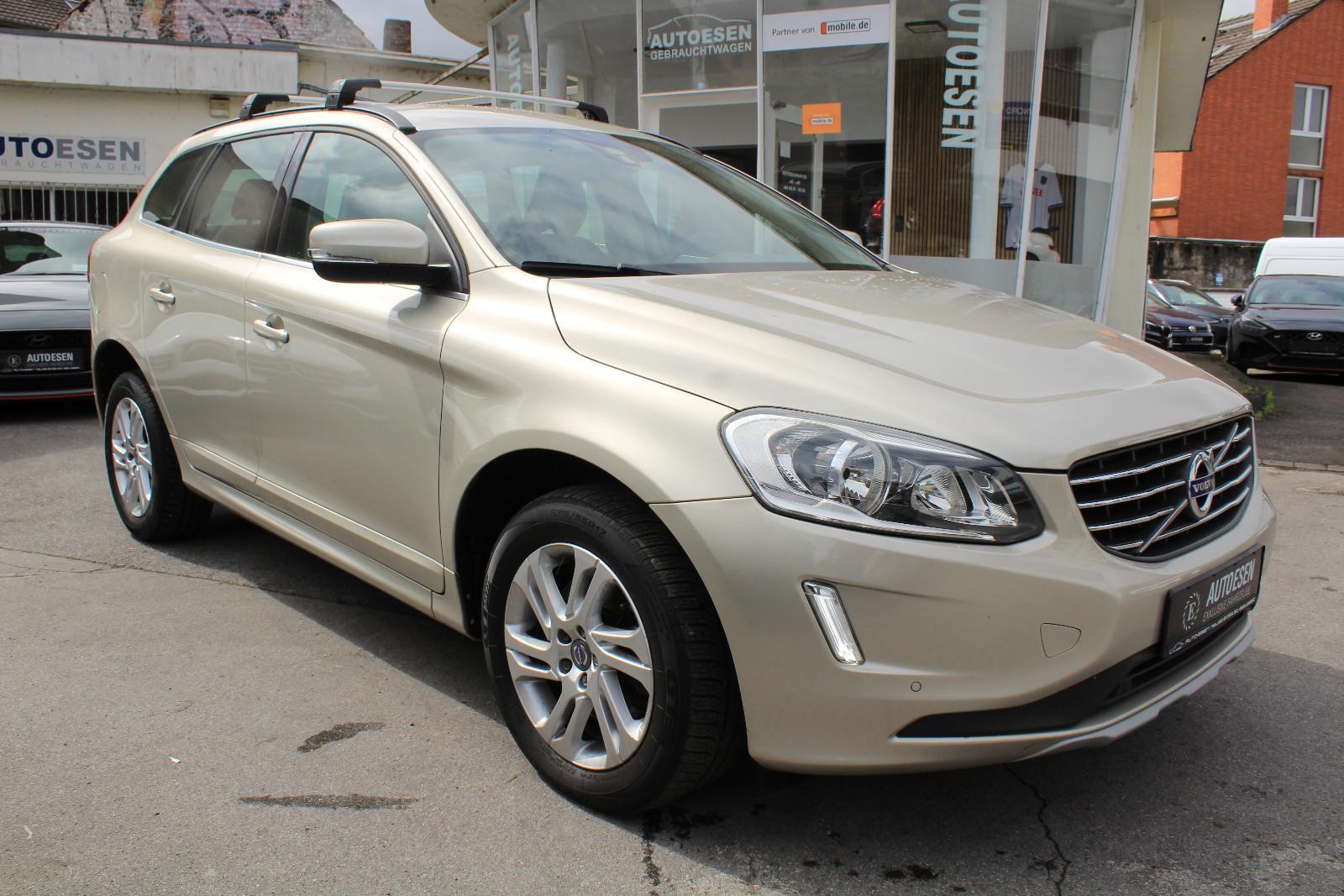 Volvo XC60 D3 Momentum Geartronic+SENSUS+LEDER+PDC+AHK