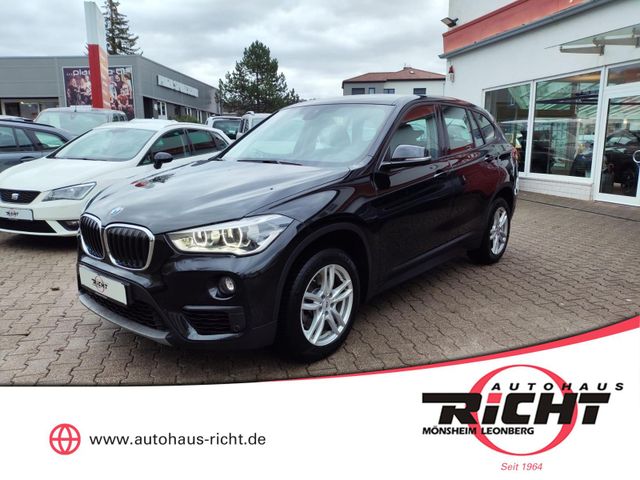 BMW X1 sDrive20 i Navi LED SHZ Parklenk El. Heck