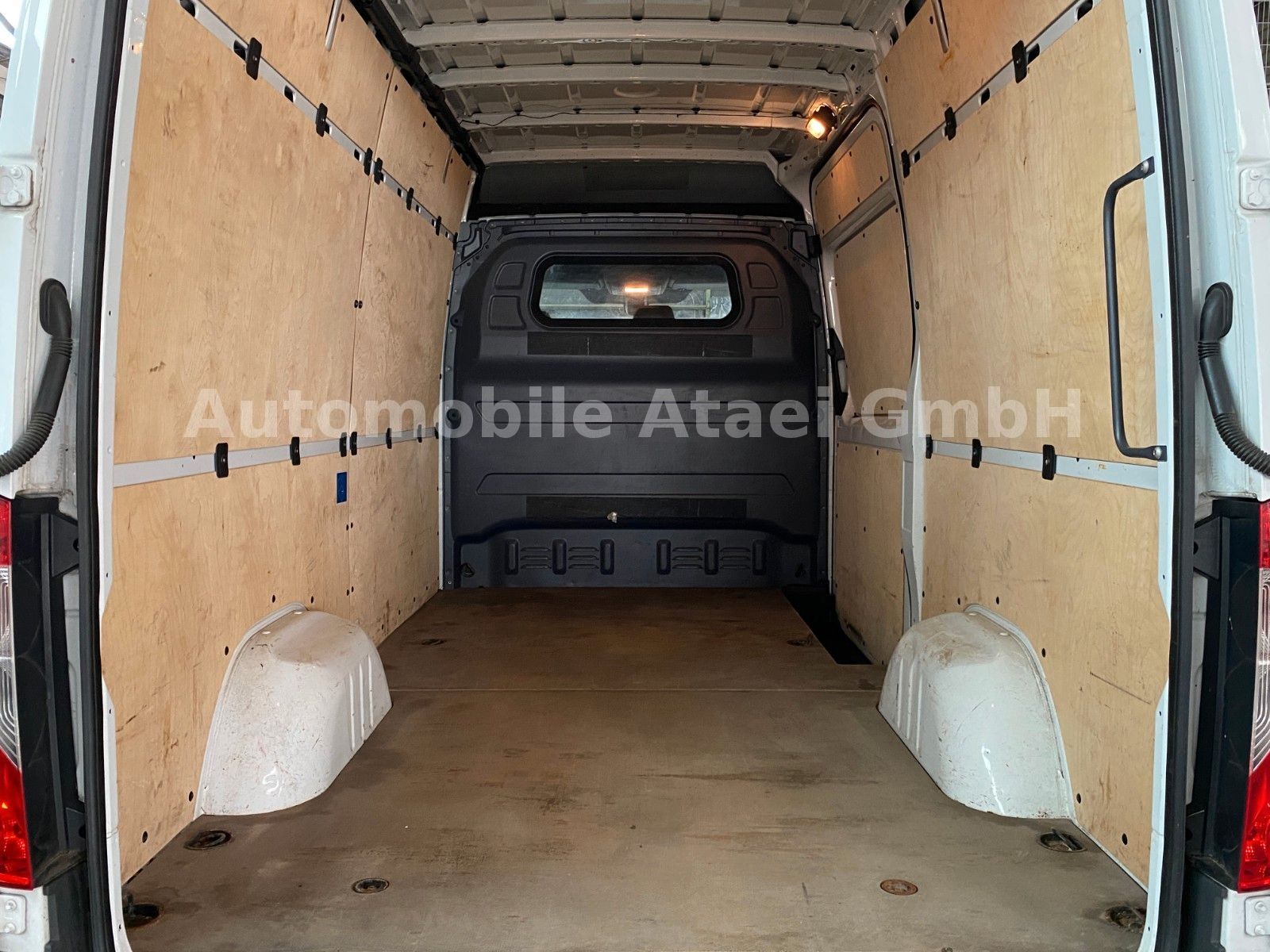 Fahrzeugabbildung Mercedes-Benz Sprinter 316 CDI AHK+ KAMERA+ NAVI (1364)