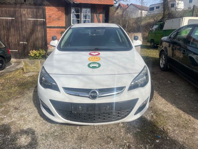 Opel Astra 1.6 CDTI ecoFLEX Edition 81kW S/S 97g