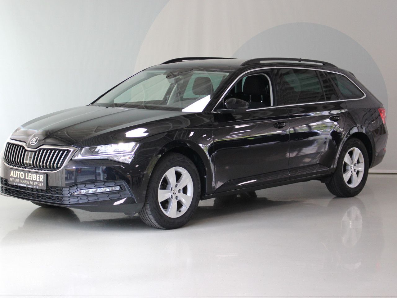 Fahrzeugabbildung SKODA Superb Combi 1.5 TSI ACT Ambition ACC/Navi/PDC