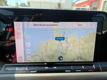 Volkswagen Golf VIII Variant Alltrack 4Motion+AHK+LED+Navi+