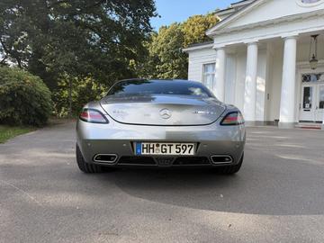 صورة 5 لـ 2014 Mercedes-BENZ SLS AMG
