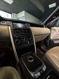 Land-Rover Discovery Sport - 6