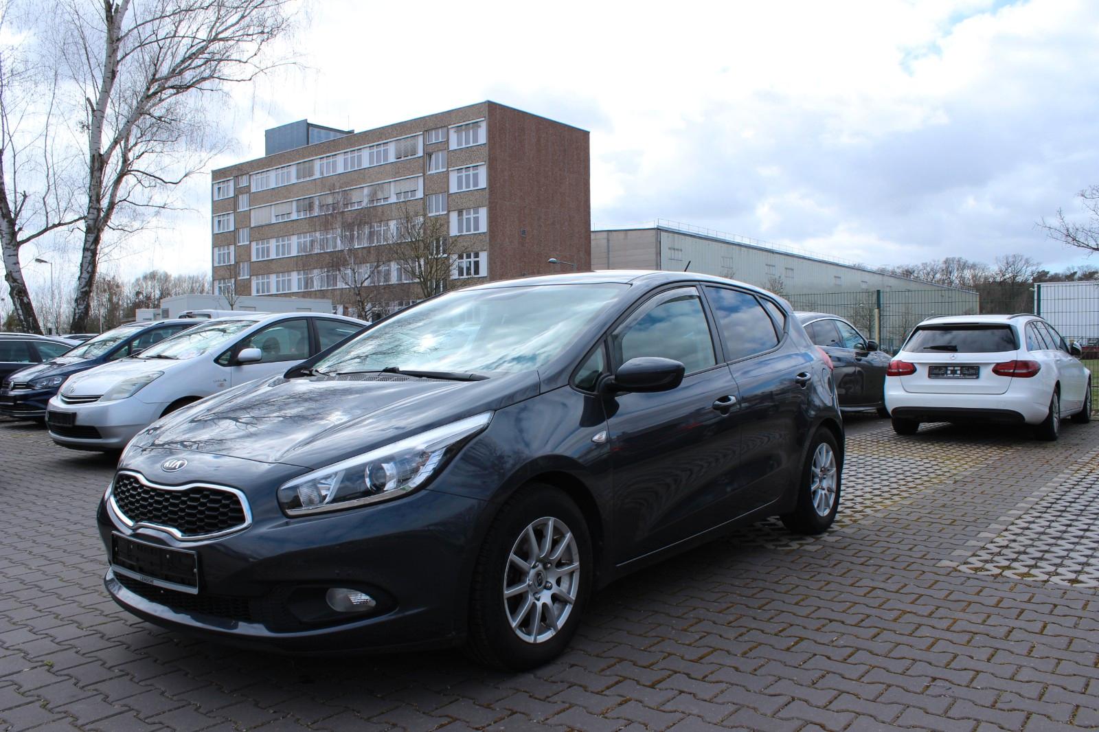 Kia cee'd 1.4 CVVT Attract Klima° Bluetooth° AHK