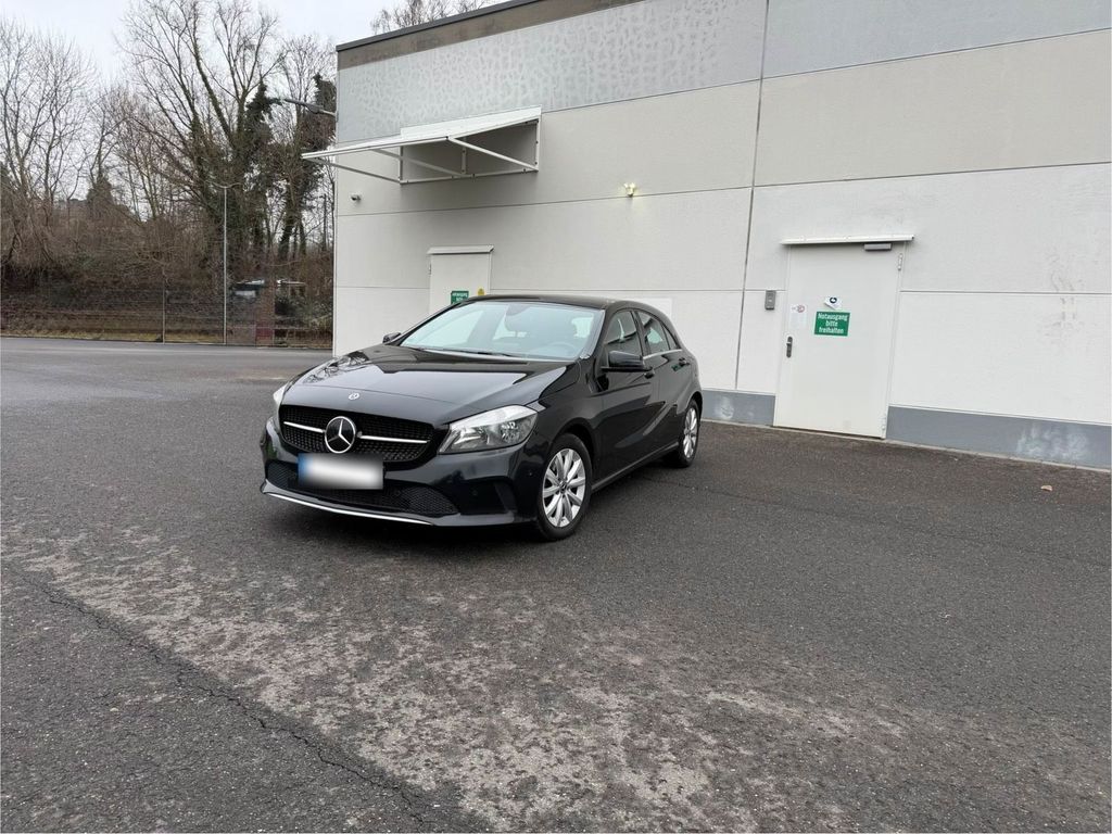 Image of Mercedes-Benz A 200
