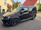 Volkswagen Caddy 2,0TDI 110kW BMT DSG Alltrack 4MOT   - Volkswagen Caddy Alltrack mit Diesel-Antrieb