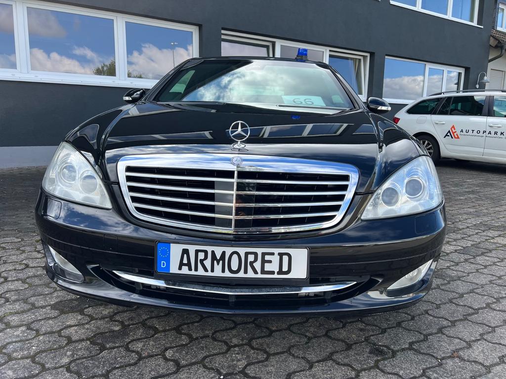 Mercedes-Benz S 600