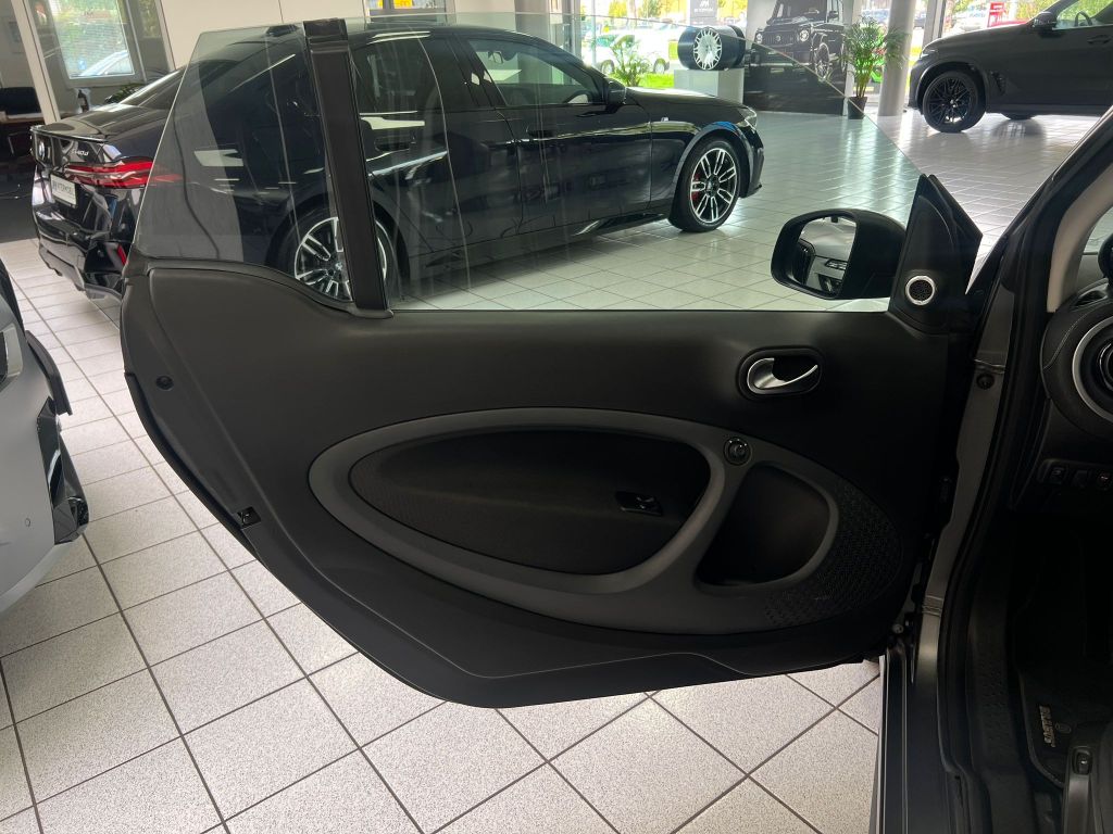 Smart Fortwo fortwo BRABUS Cabrio Xclusive LEDER*JBL*KAM*LED*