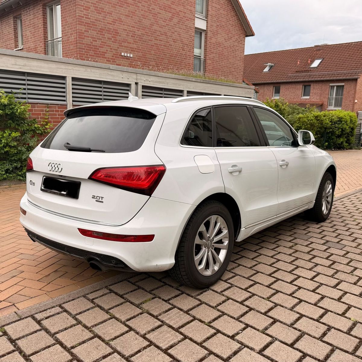 AUDI Q5 2.0 TFSI quattro S-Line tiptronic