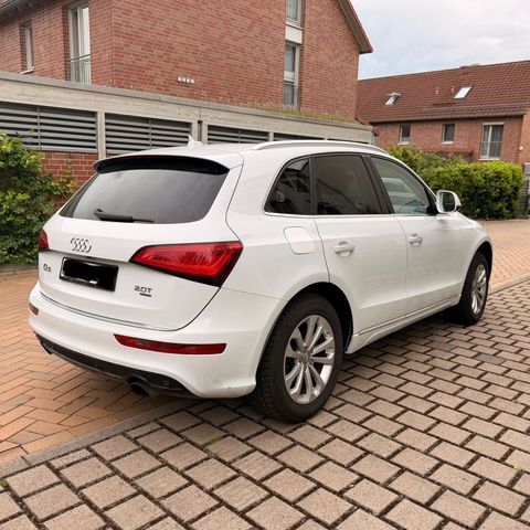 AUDI Q5 2.0 TFSI quattro S-Line tiptronic