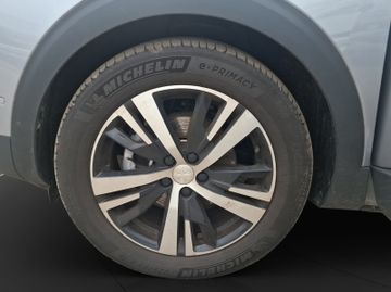 Peugeot 3008 GT 1.2 PureTech 130 360+Kam.+KeyLess+LED