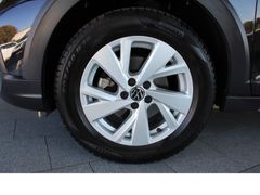 Fahrzeugabbildung Volkswagen Taigo Life 1.0TSI,7 Gang Automatic,Nur 8720 KM