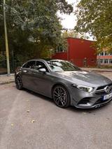 Mercedes-Benz A 35 AMG Mercedes-AMG A 35 4MATIC DCT Merced...