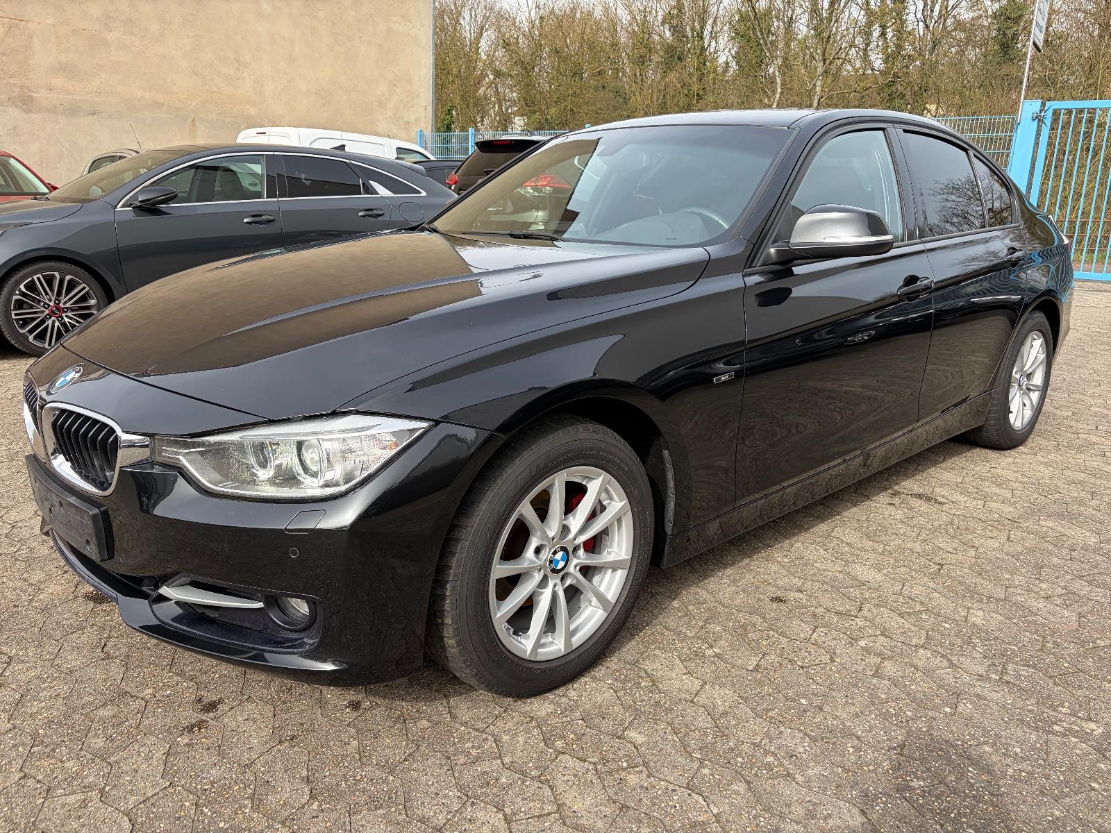 BMW 320 F30 Sport Navi/Xenon/PDC/Sportsitze