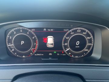 Fahrzeugabbildung Volkswagen Golf VII GTI Performance DSG NAVI LED Virtual