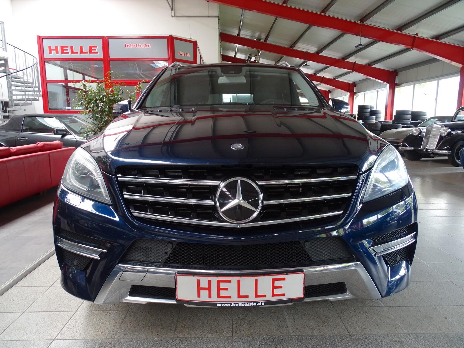 Mercedes-Benz ML 350 CDI BlueTec 4Matic*AHK+PANO+LEDER
