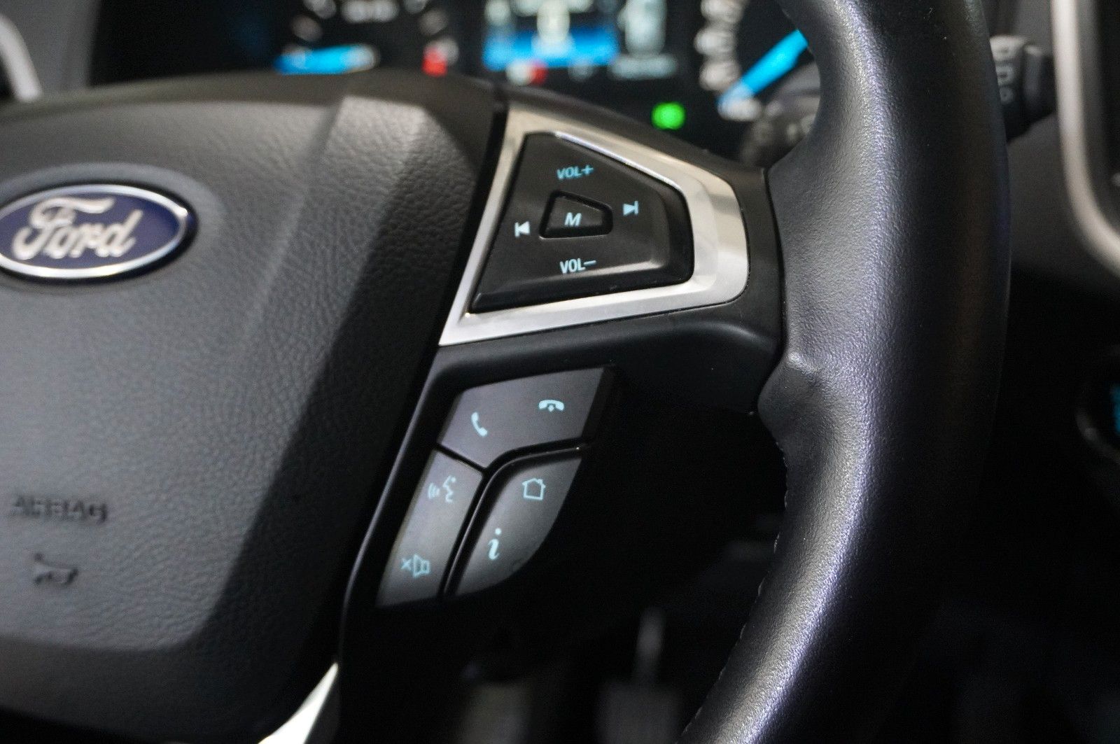 Fahrzeugabbildung Ford S-Max 2.0D TREND NAVI/LED/KAMERA/SHZ/SPORT/DAB+