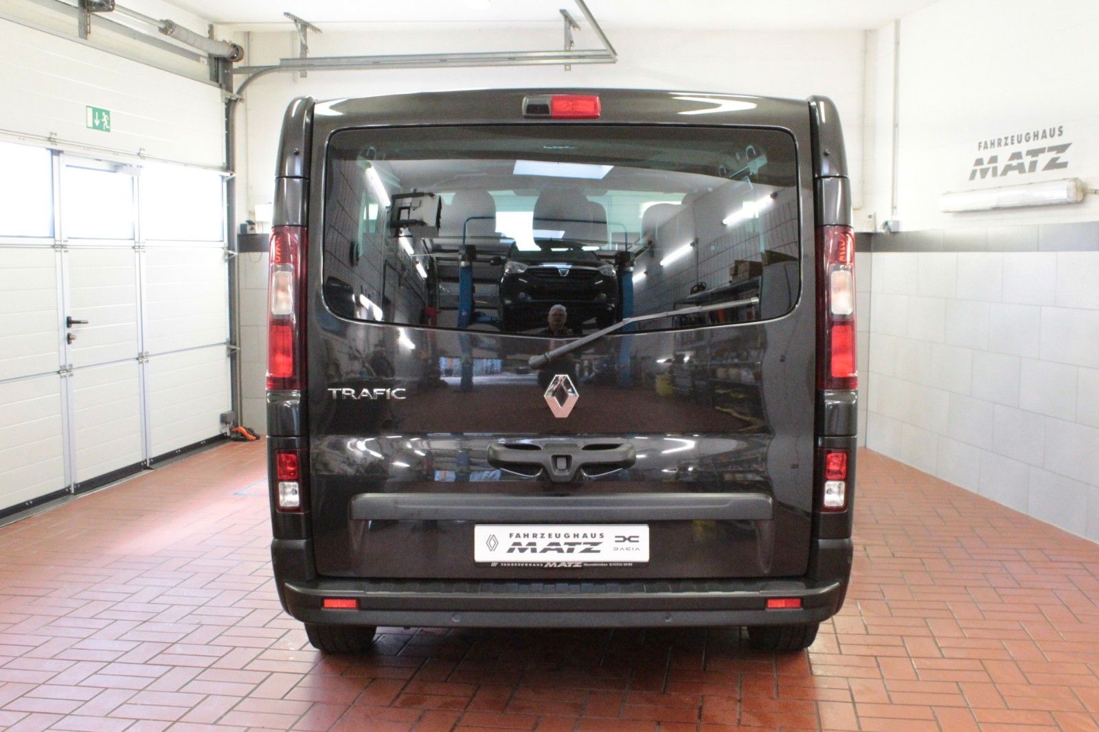 Fahrzeugabbildung Renault Trafic Blue dCi 150 EDC Life*Automatik*9-Sitzer*
