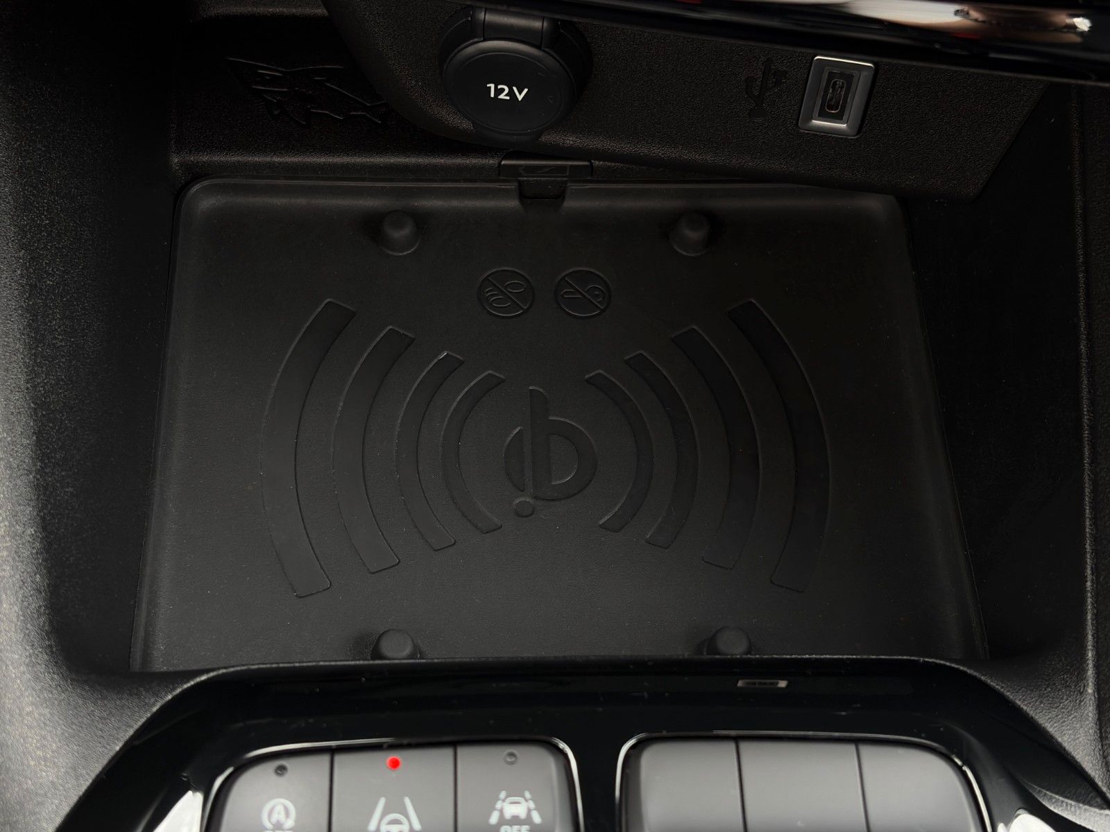 Fahrzeugabbildung Opel Corsa F GS 1.2 Turbo Matrix CarPlay ACC SHZ LHZ