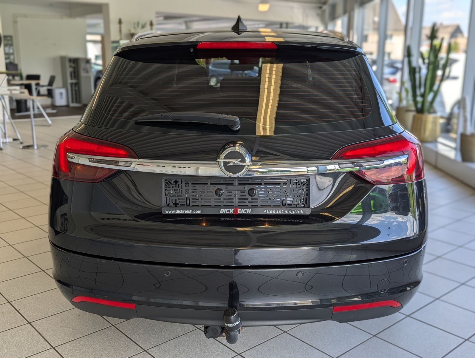 OPEL Insignia 1.6 CDTI Aut. Innovation Bi-Xen AHK - Image 6