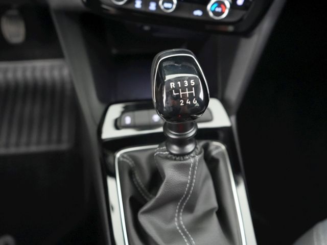 Mokka B ELEGANCE+LED LICHT+NAVI+RÜCKFAHRKAMERA+S