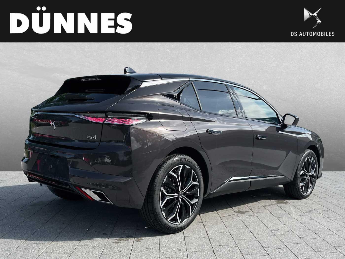 DS Automobiles Automobiles DS4 *Antoine de Saint Exupery