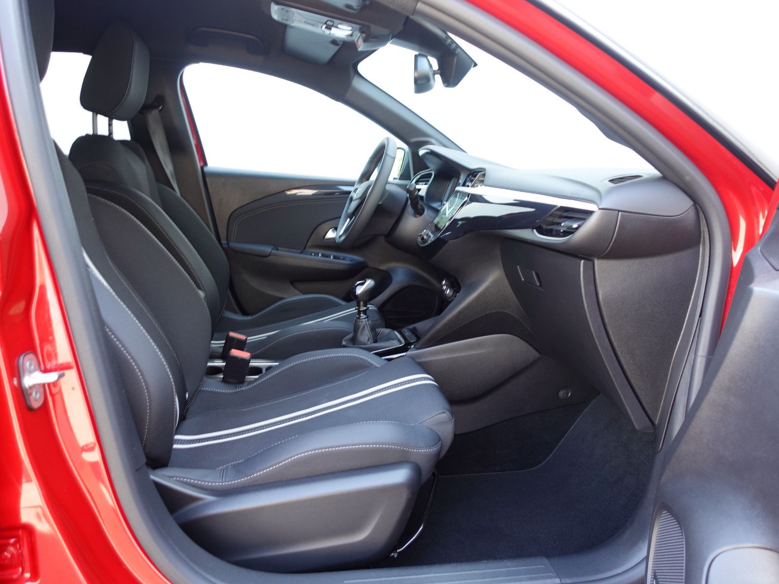 Fahrzeugabbildung Opel Corsa GS 1.2T,Navi,Kamera,MatrixLED,Sitzhzg,DAB+