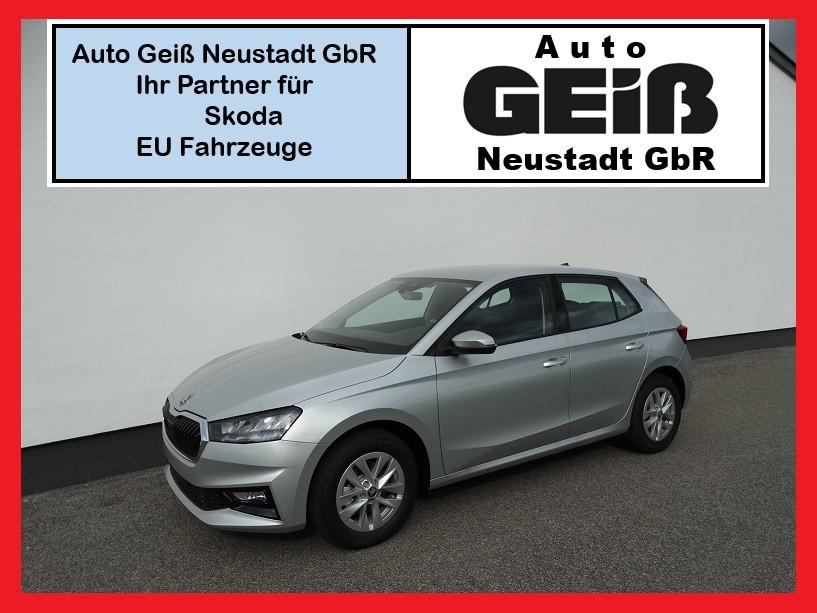 Skoda Fabia 1.0 TSI Drive Shz/AppC/Rkam/GRA/PDC/5J.Gar