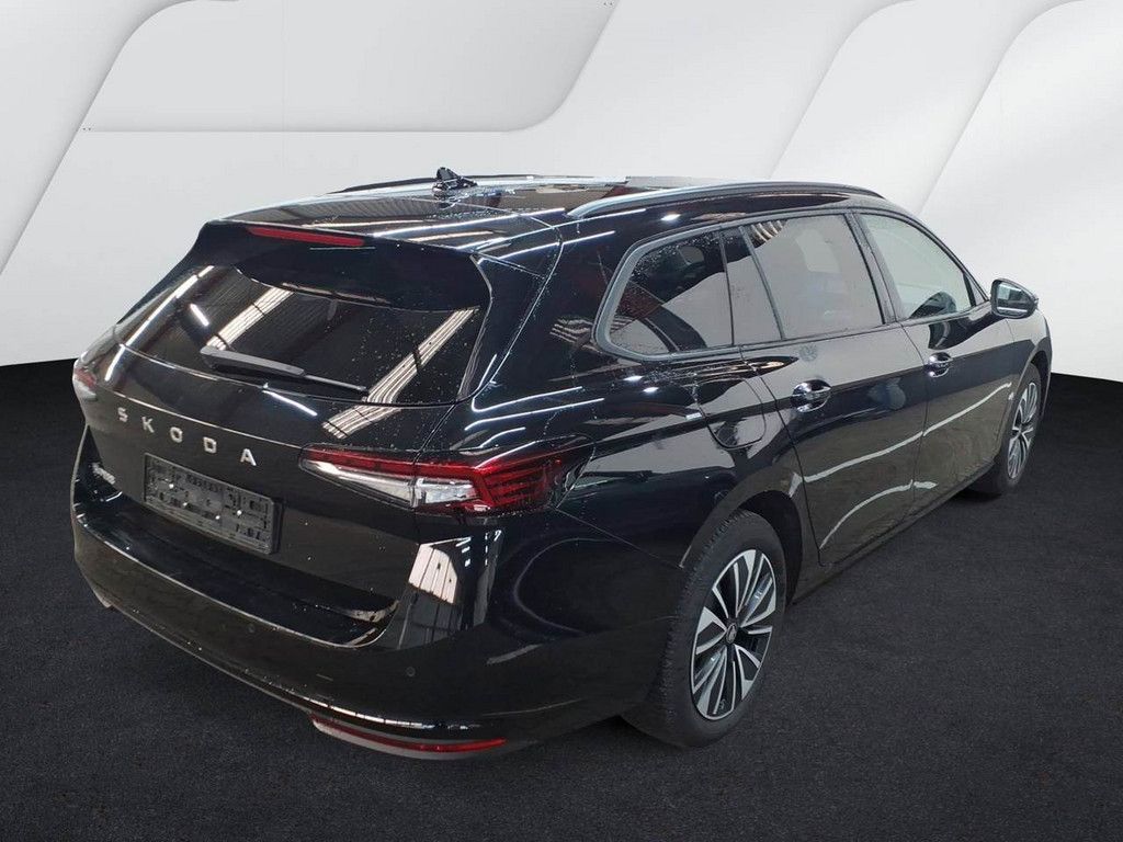 Skoda Superb - Bild 2