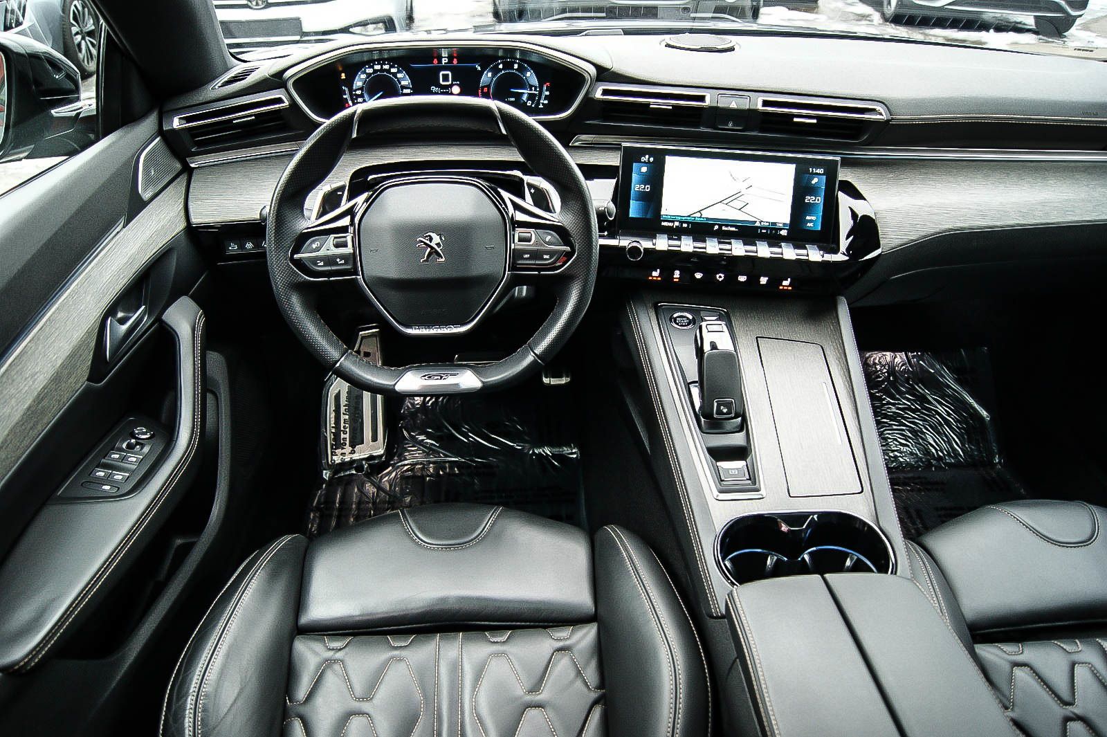 Fahrzeugabbildung Peugeot 508 SW GT Pack  NIGHT-VISION ANHZV SCHIEBEDACH