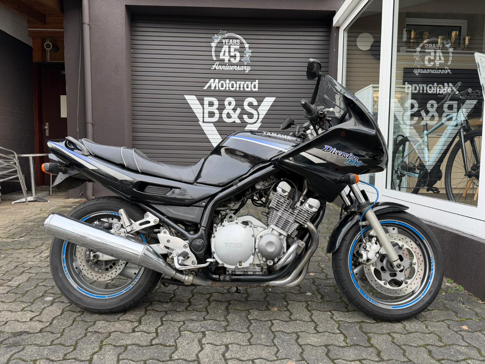 Yamaha XJ900 Diversion Inspektion neu