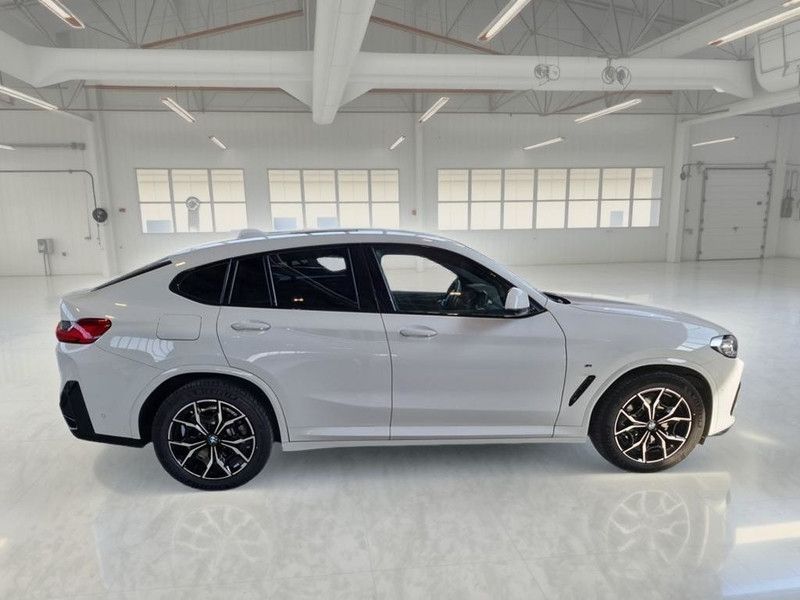BMW X4 XDRIVE 20D MSPORT MH48V AUTOMATICO SUV imagem 3