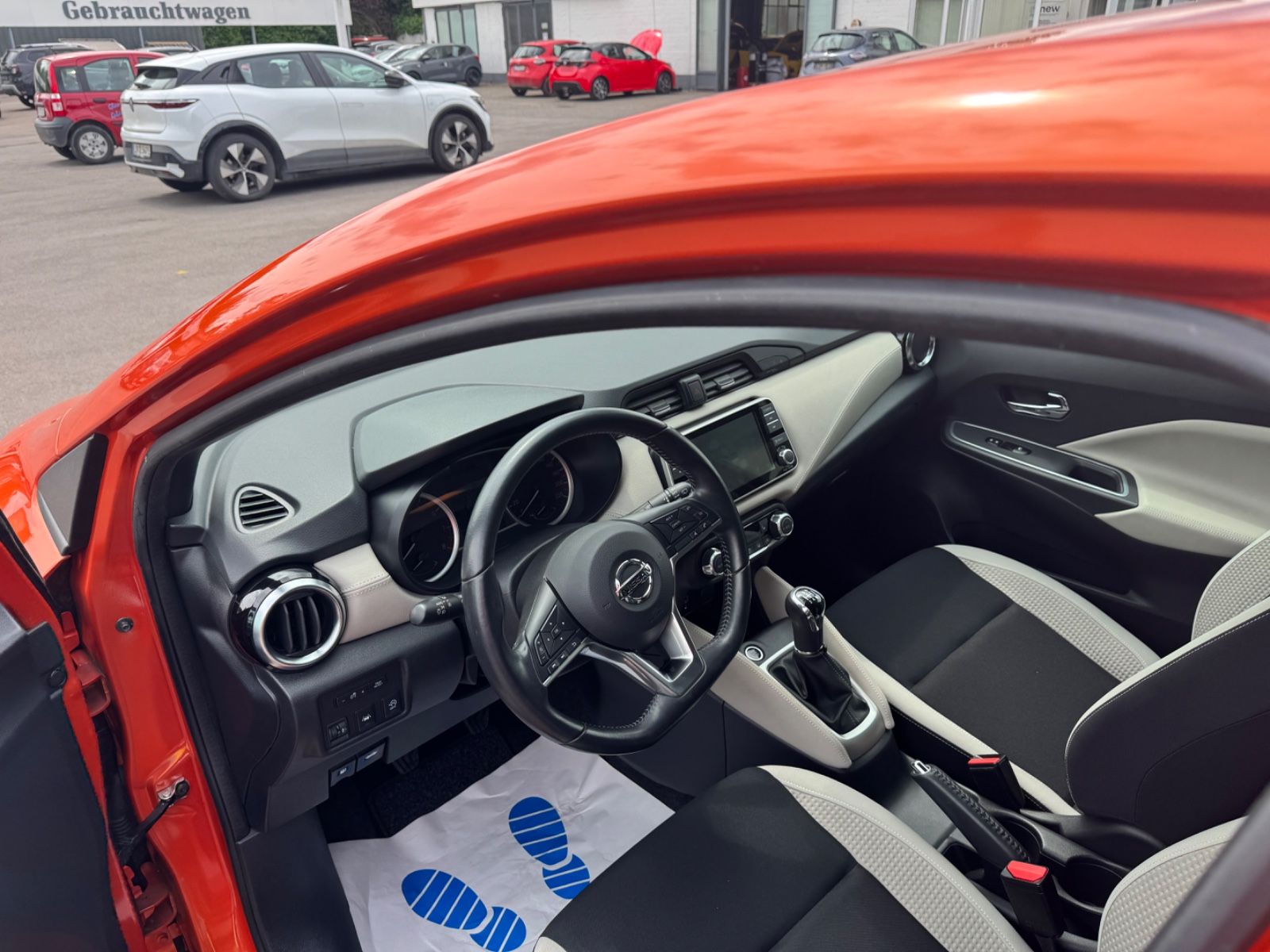 Fahrzeugabbildung Nissan Micra Tekna
