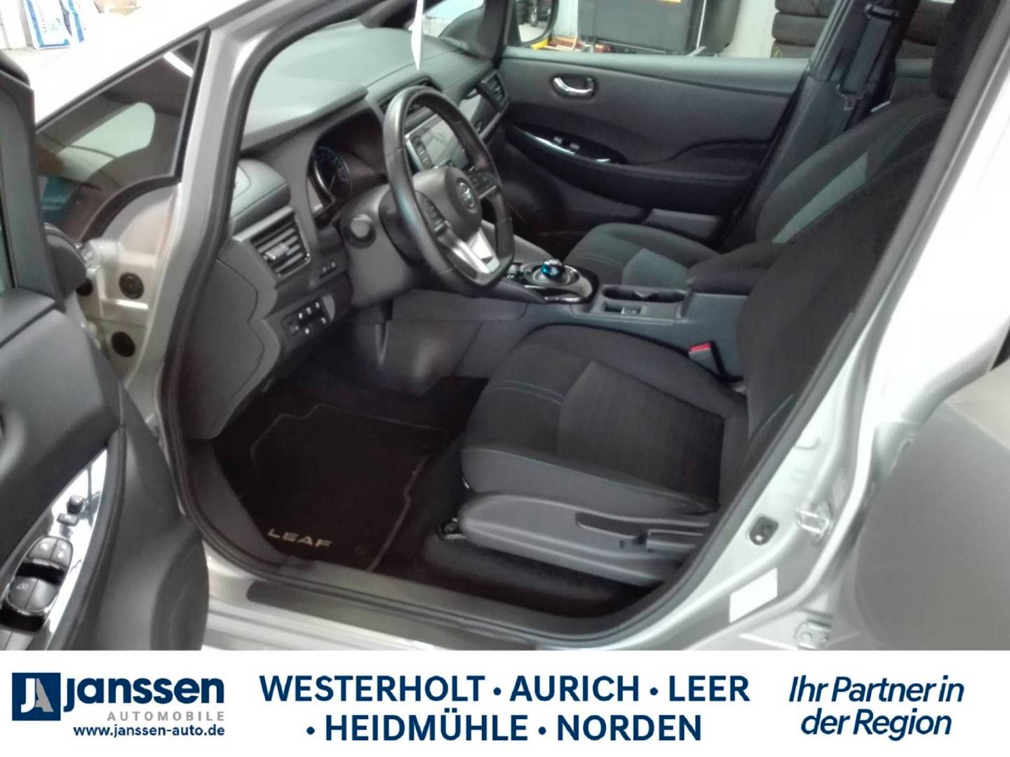 Fahrzeugabbildung Nissan Leaf 40 kWh N-Connecta