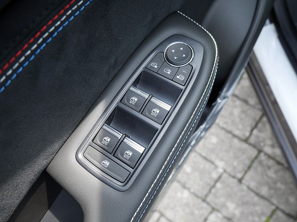 Fahrzeugabbildung Renault Arkana Esprit Alpine TCe 140 EDC