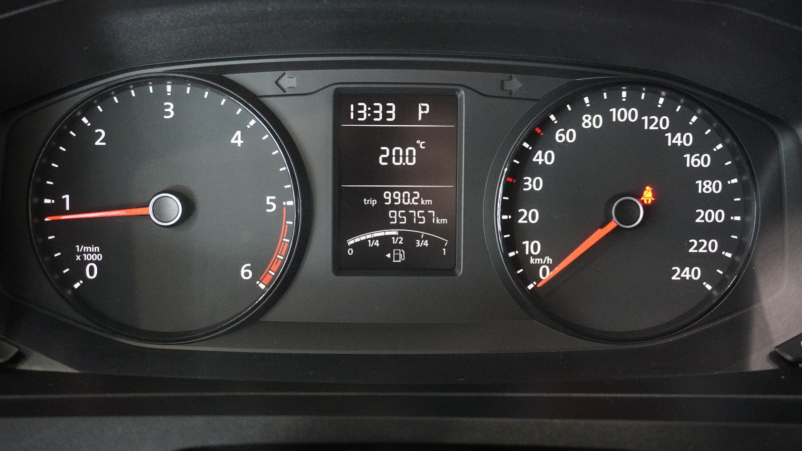 Volkswagen T6 California mit Einbau Küche und Aufstelldach foto 15