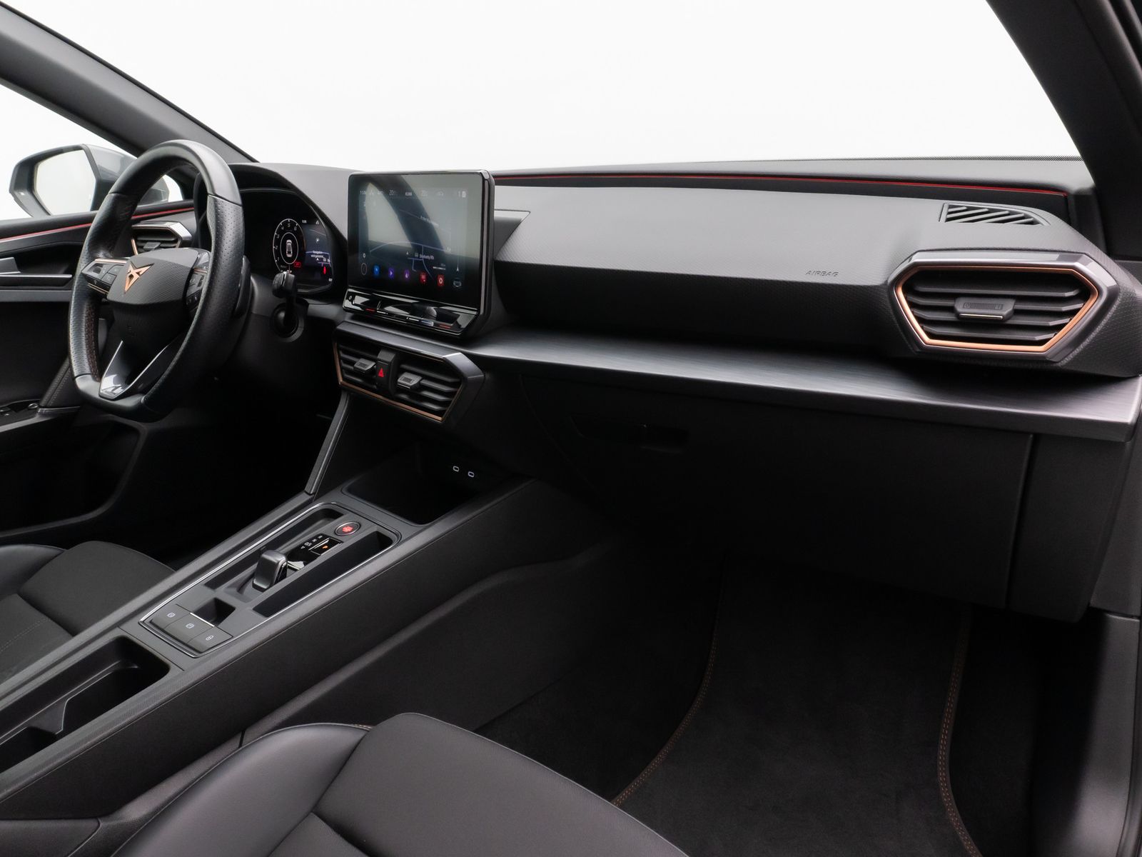 Fahrzeugabbildung CUPRA Leon DAB Kamera Lenkrhzg ACC LED Sport