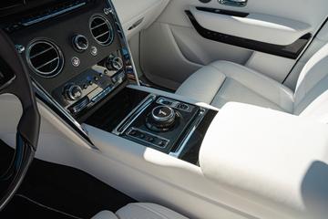 2019 ROLLS-ROYCE CULLINAN — миниатюра 21